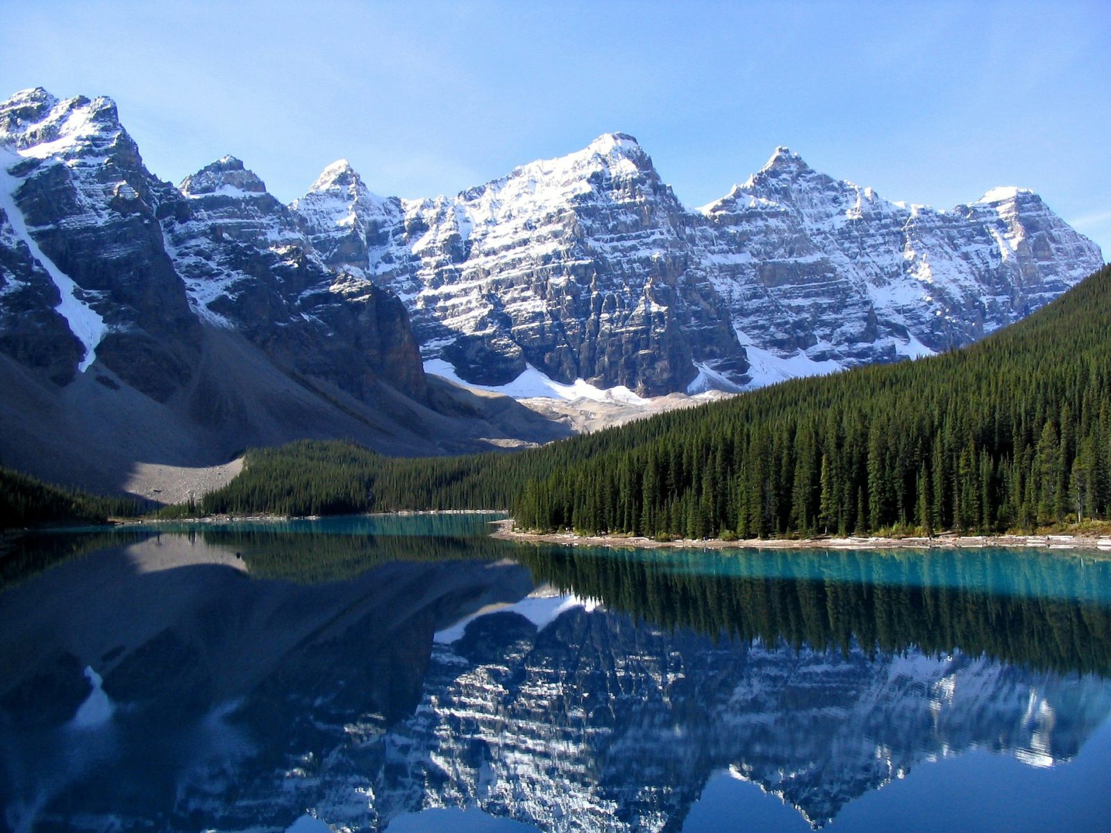best mountain places to visit in canada